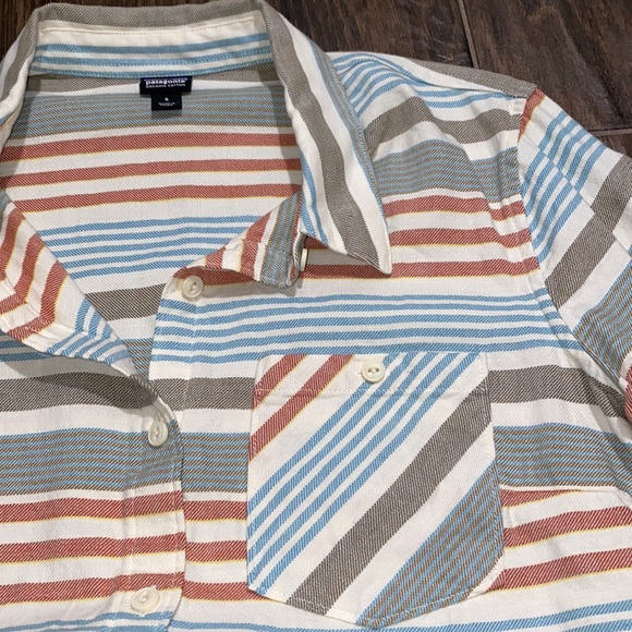 Patagonia striped button up blouse - Picture 4 of 7